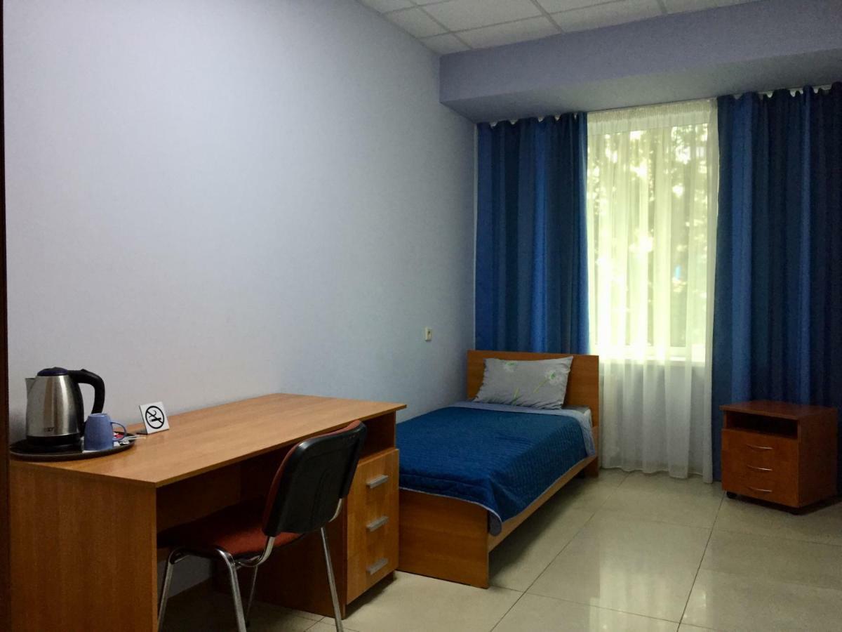 Westend Hotel Киев Экстерьер фото